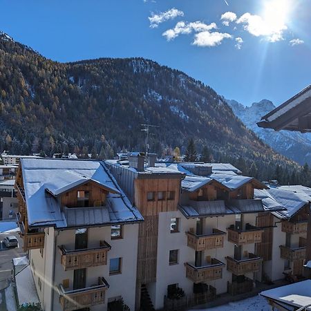 Casa Campiglio Centro Piano Alto Con Vista Leilighet Madonna Eksteriør bilde